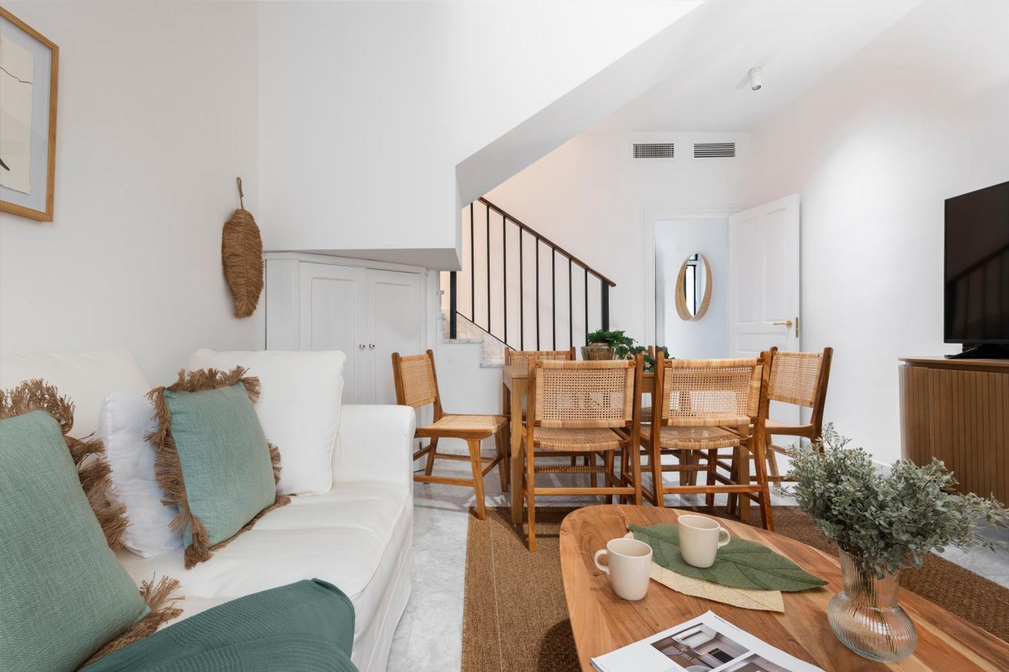 Apartment Magno San Laureano - Private Parking Included
